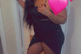 Taste the rainbow 🌈 Happy Valentine's Day - Image 3