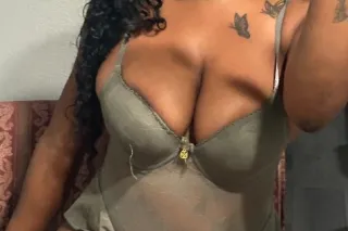 Nubia baby// ask me about my two girl special 👯♀ - Image 4